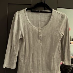 white pattern long sleeve shirt